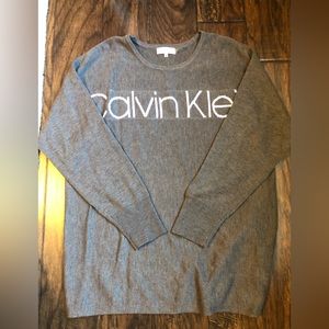Calvin Klein sweater. Size medium.